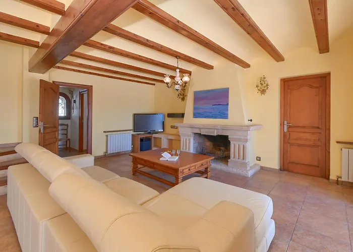 Altar By Aguilarent Jávea